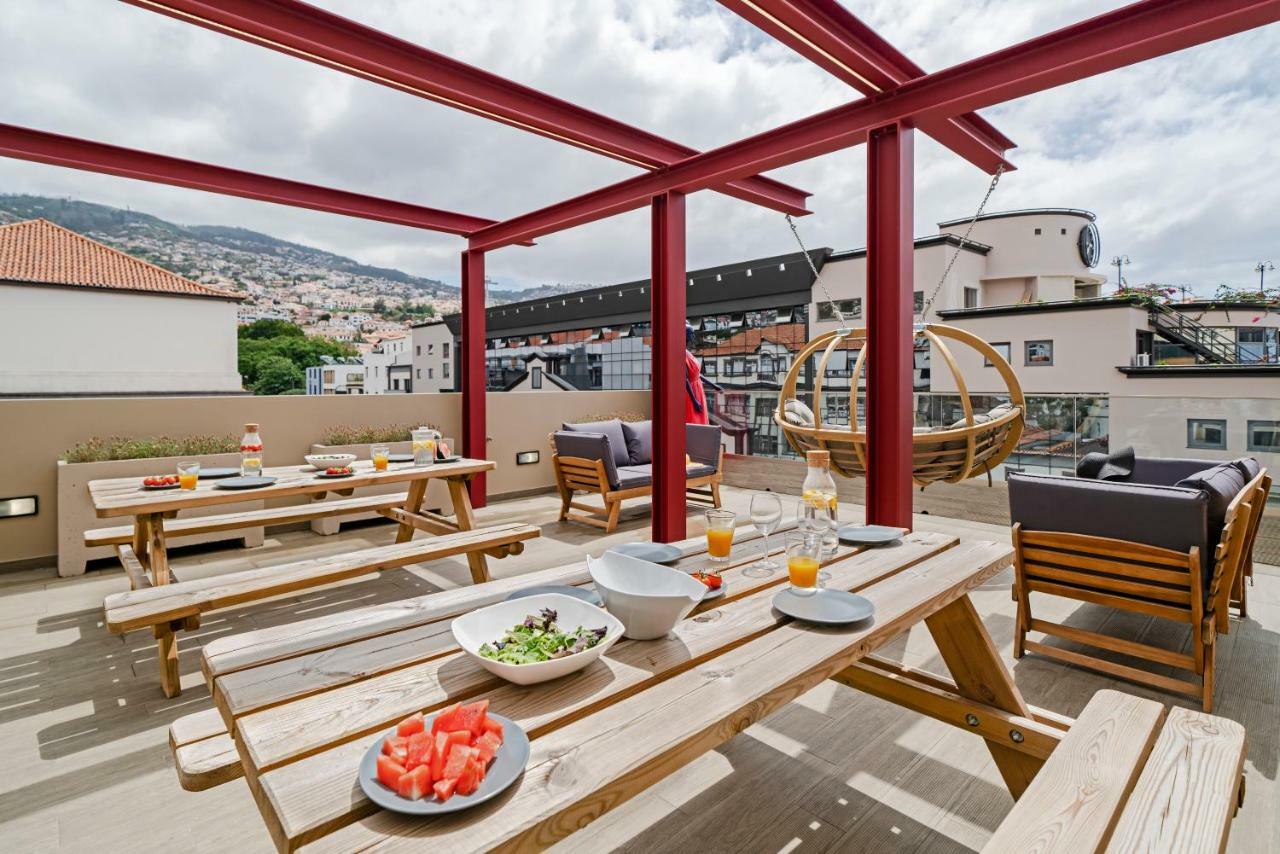Drapes Design Apartments By An Island Apart Funchal  Zewnętrze zdjęcie